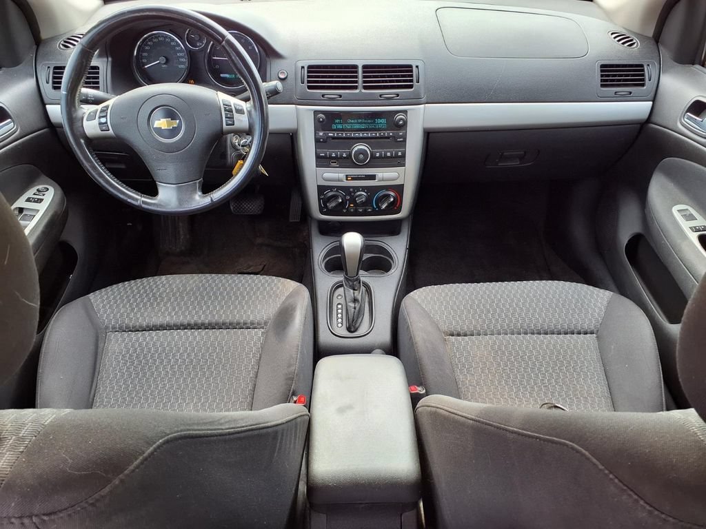 Used 2010 Silver Ice Metallic Chevrolet LT w/1LT image 8