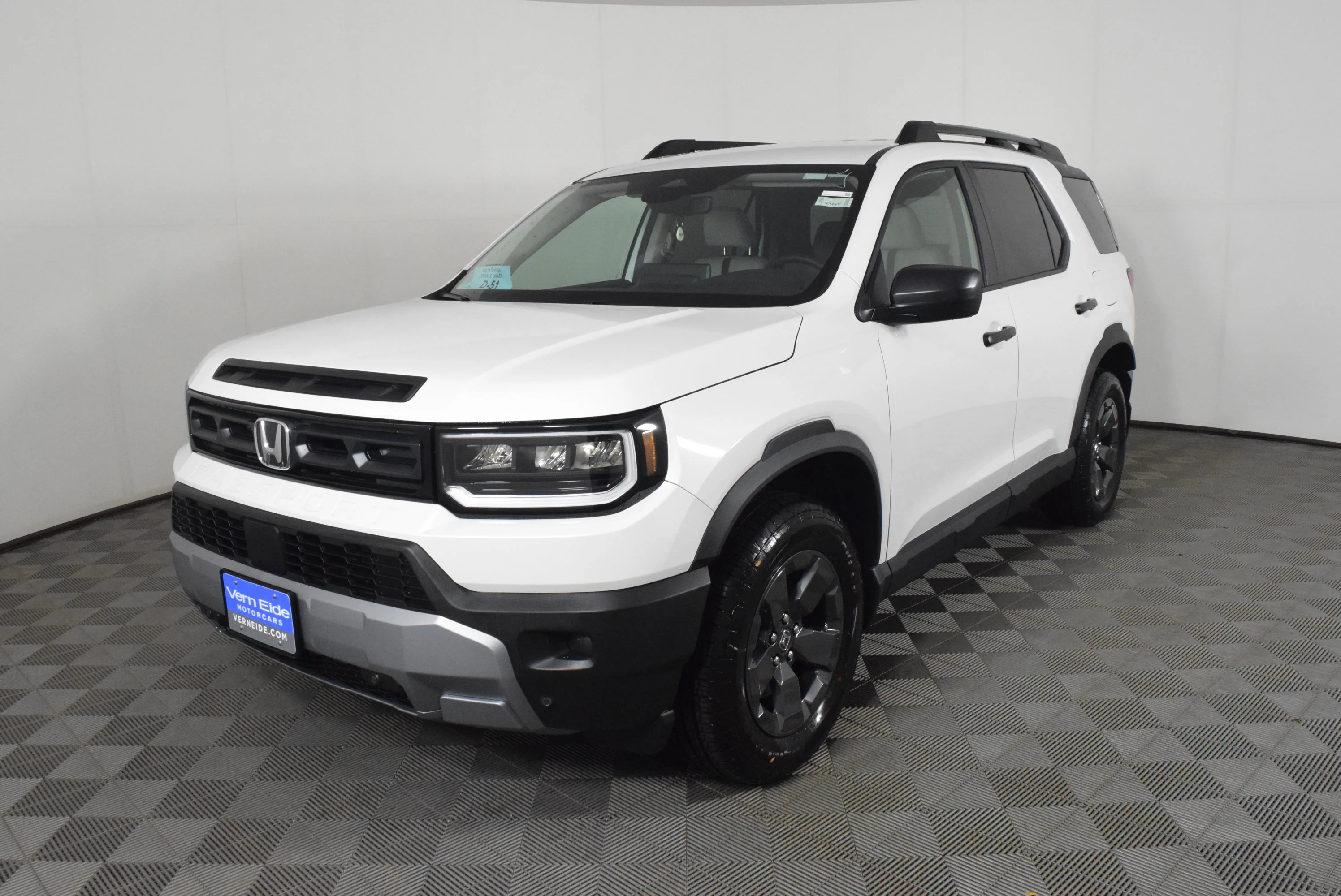 New 2026 Platinum White Pearl Honda RTL image 10