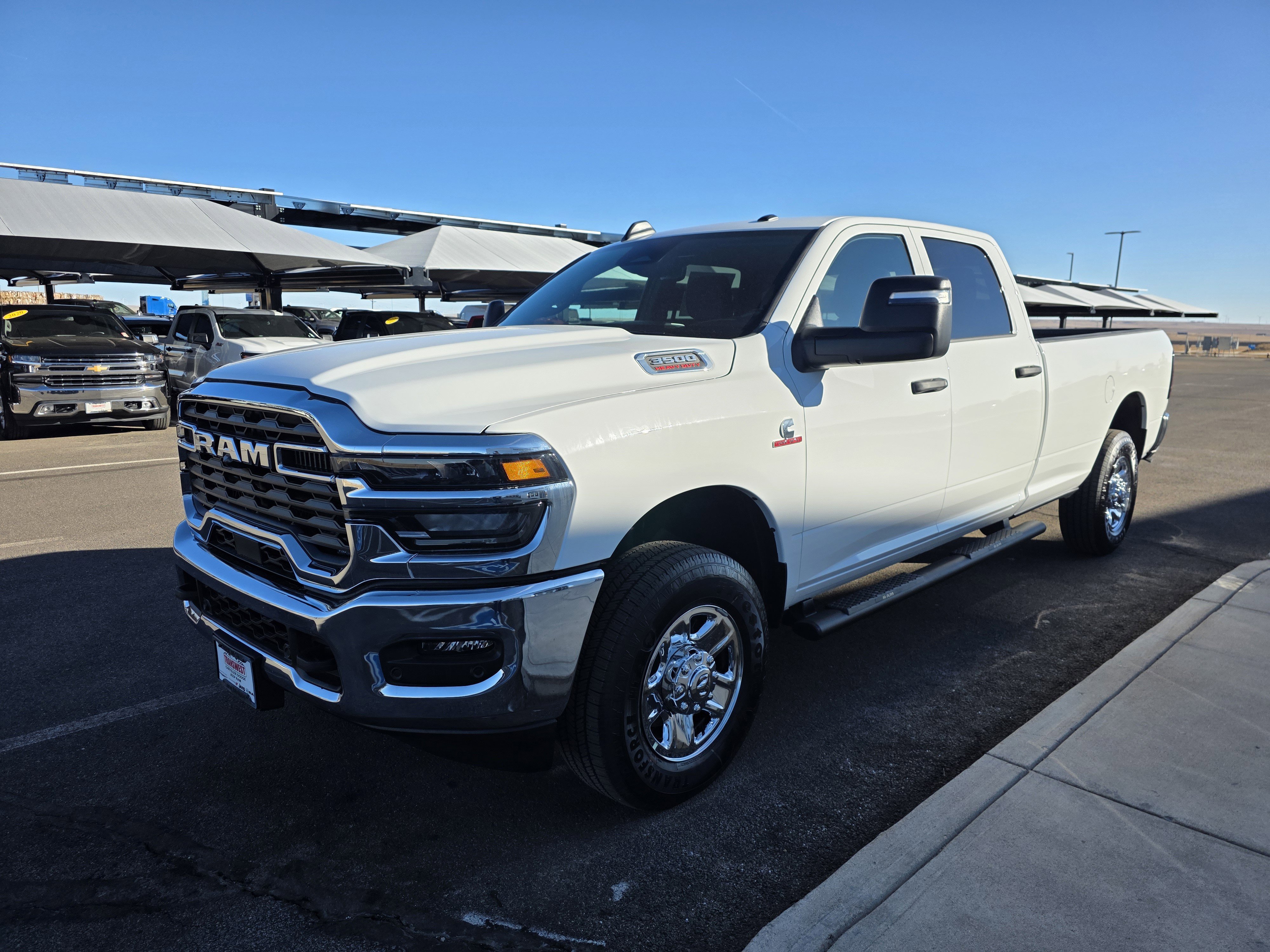 New 2026 Bright White Clear-Coat Exterior Paint RAM Tradesman image 4