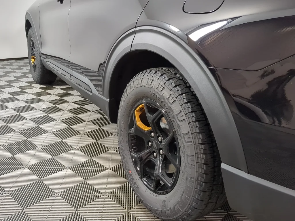 New 2026 Agate Black Metallic Ford Tremor® image 5