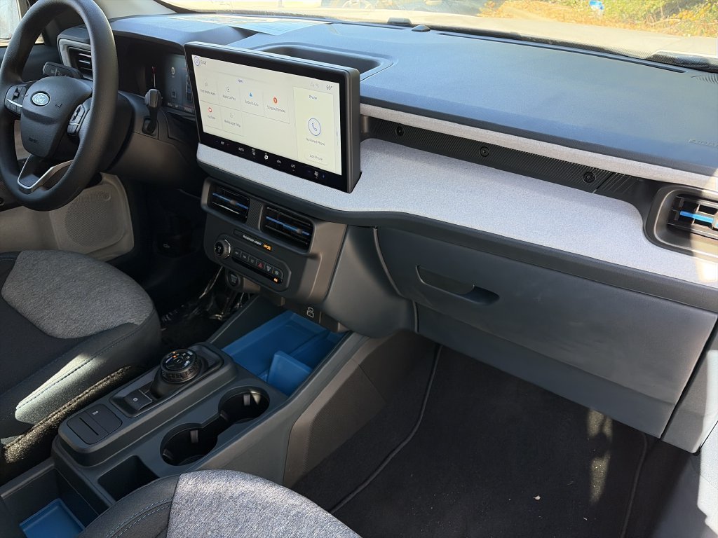 New 2026 Oxford White Ford XLT image 30
