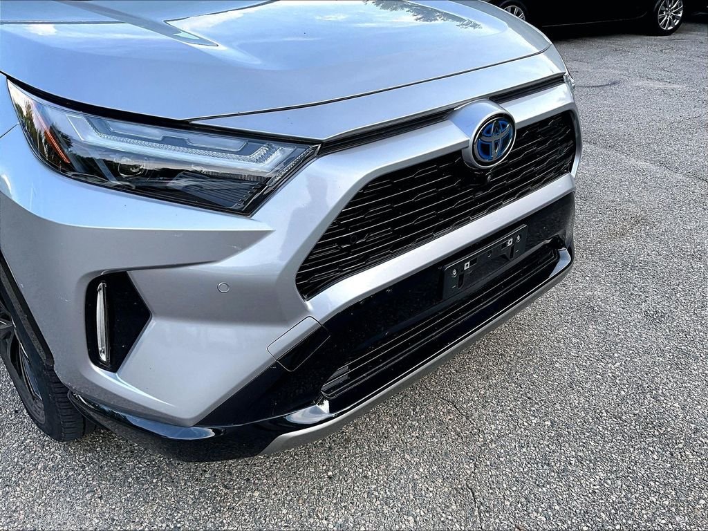 Used 2023 Silver Toyota XSE image 8