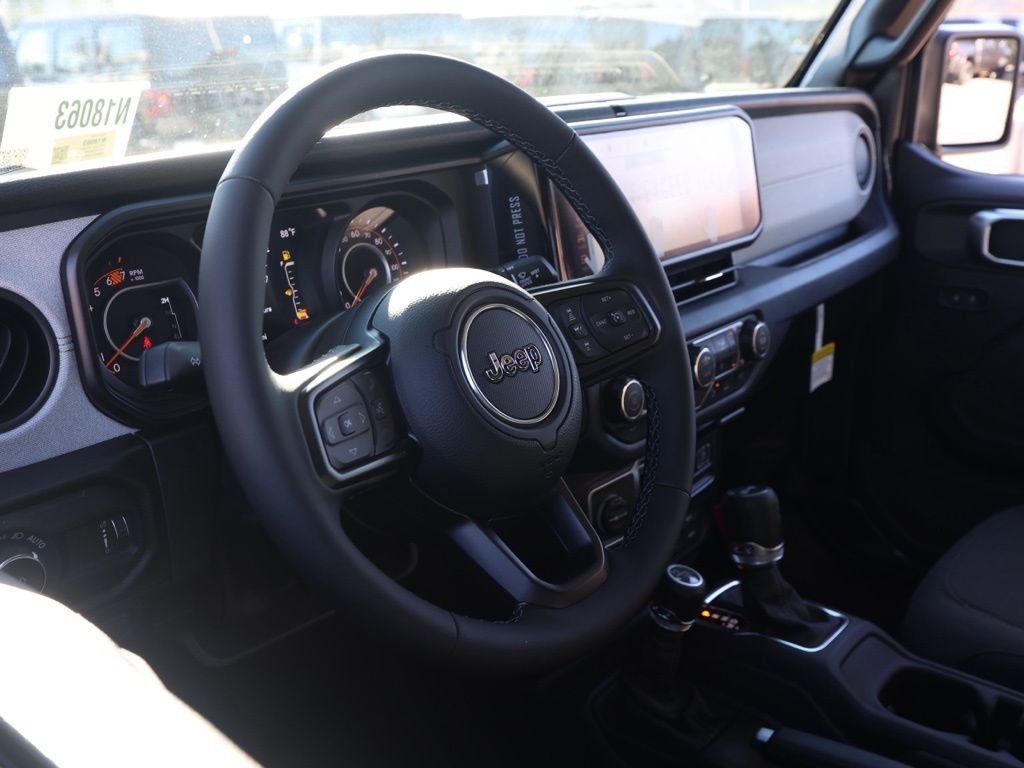 New 2026 Granite Crystal Metallic Clear-Coat Exterior Paint Jeep Willys image 13