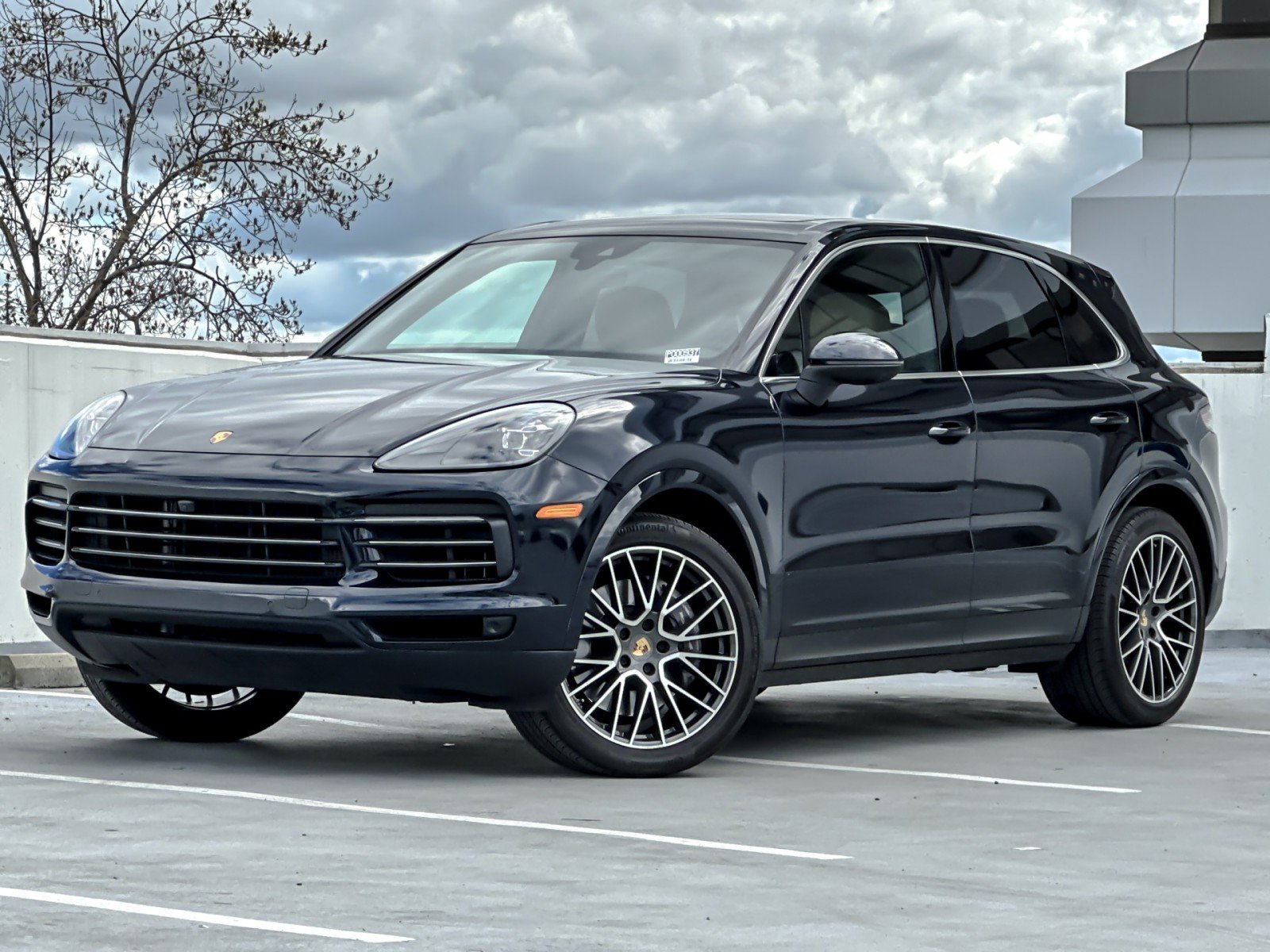 2023 Porsche Cayenne Base