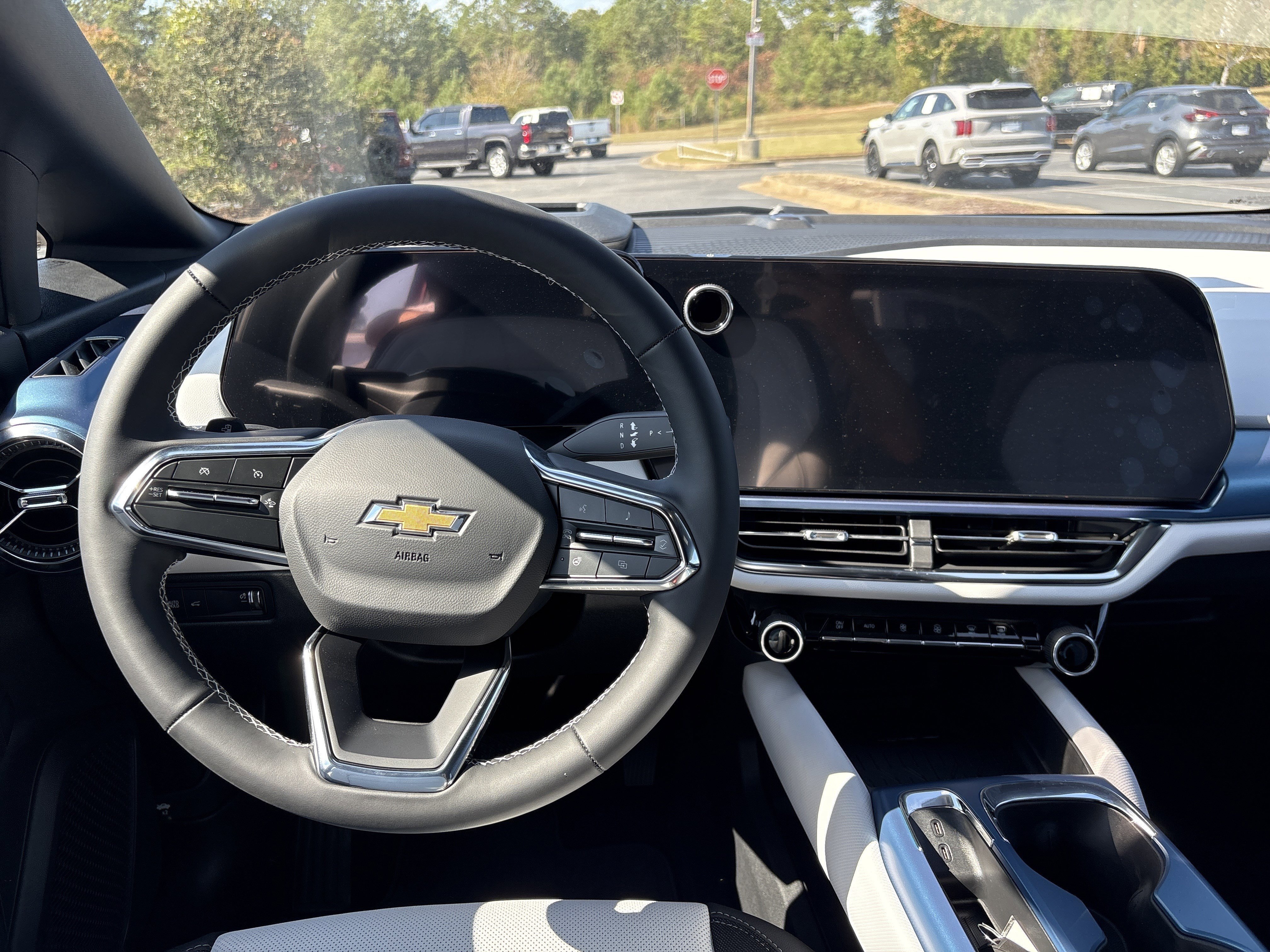 2026 Chevrolet Equinox EV 2LT - Photo 23