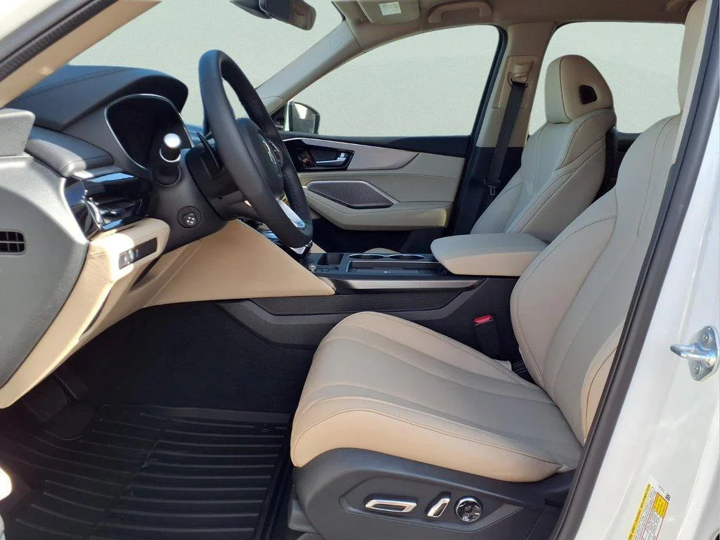 New 2026 Platinum White Pearl Acura Standard image 9