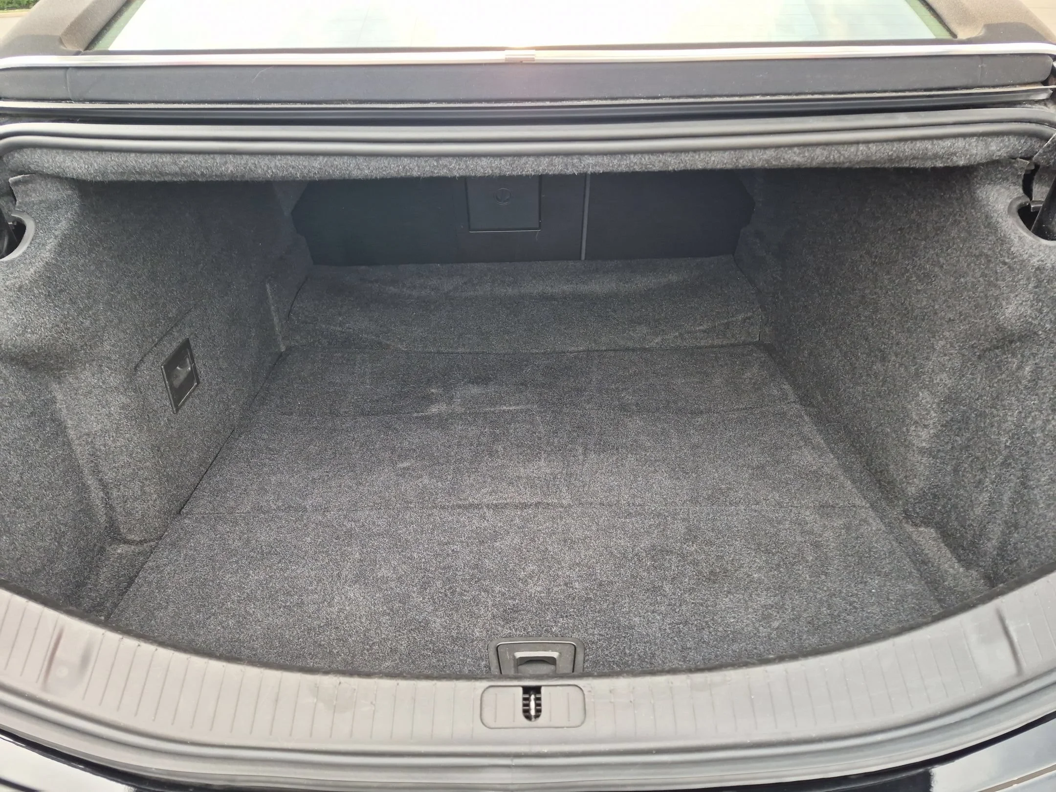 Used 2019 Black Raven Cadillac Luxury image 25