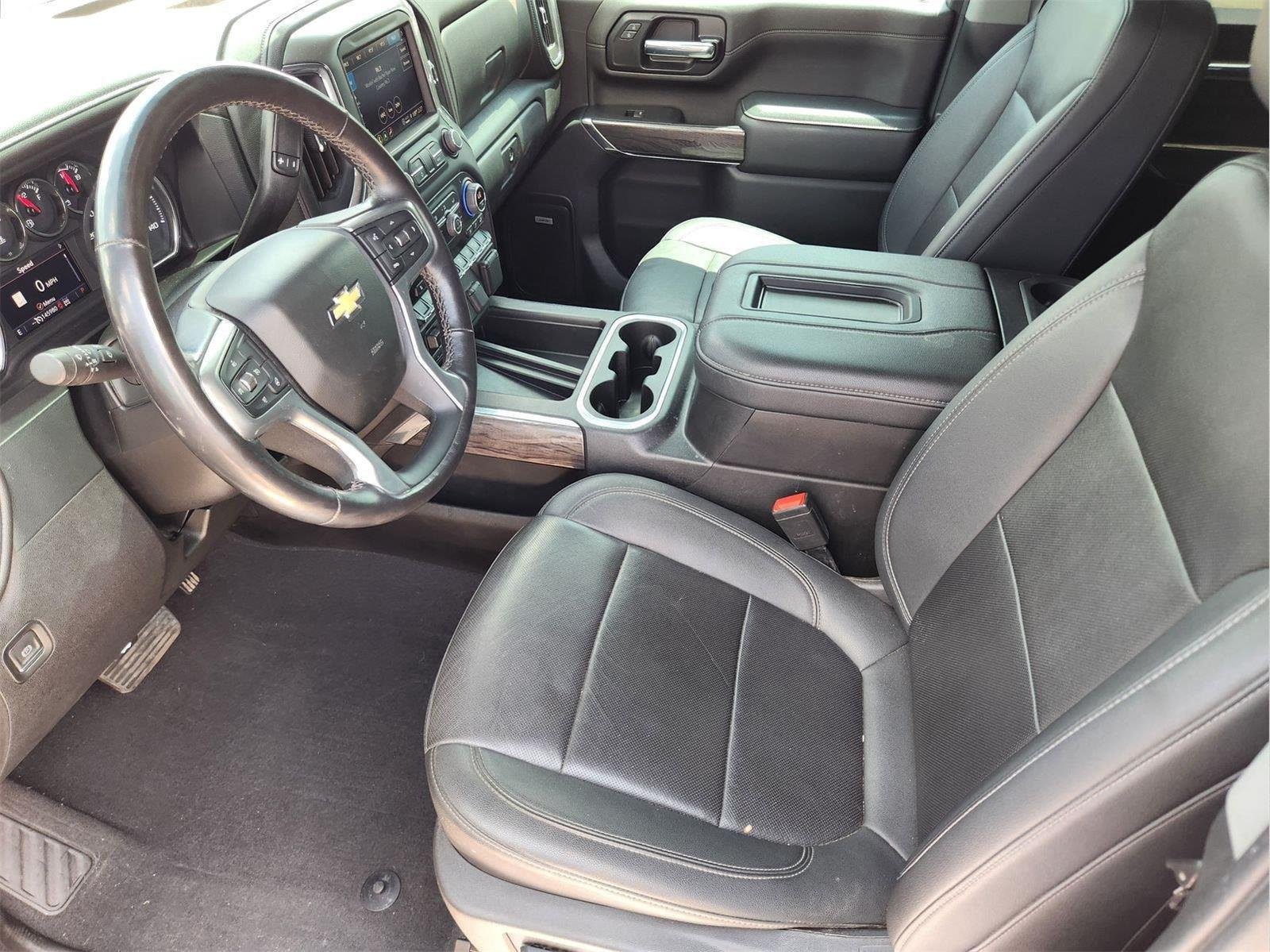 Used 2022 Summit White Chevrolet LTZ image 12