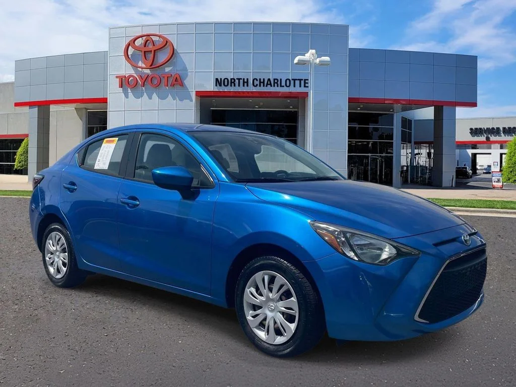 2019 Toyota Yaris L AT's photo
