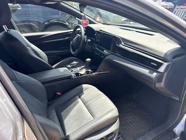Used 2025  Toyota XSE image 48