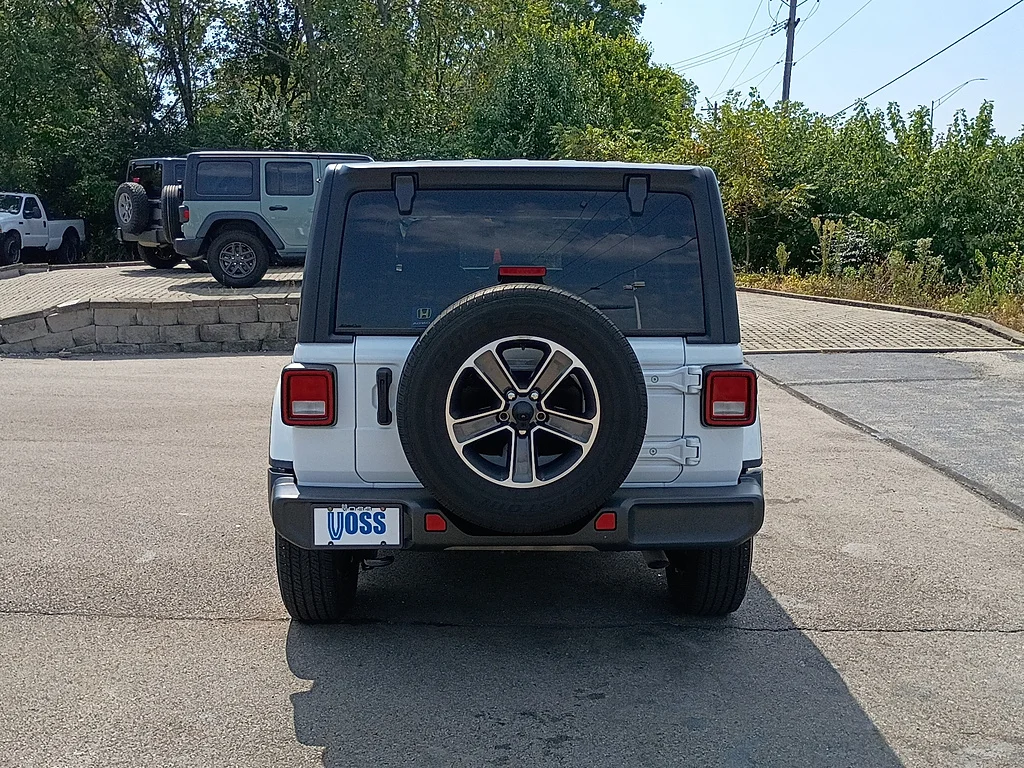 Used 2023 Bright White Clear Coat Jeep Sahara image 4