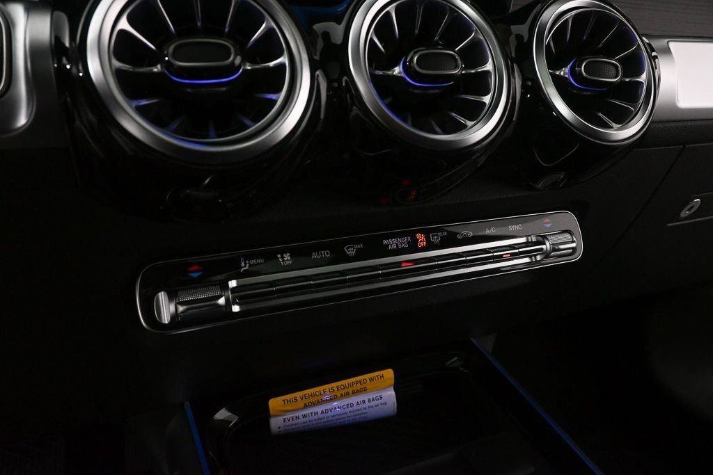 New 2026 Mountain Grey Metallic Mercedes-Benz GLB 250 image 54