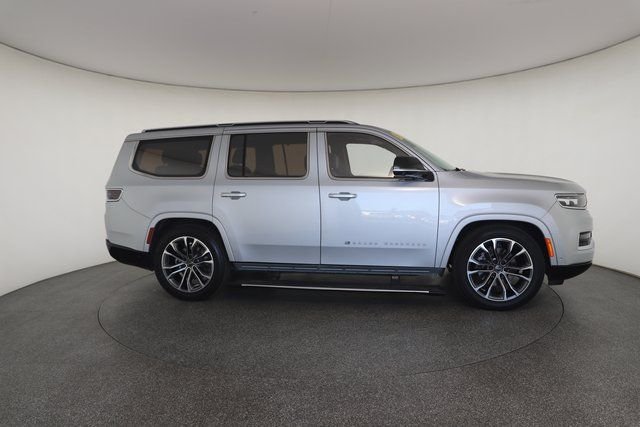 2023 Jeep Grand Wagoneer Series III - Photo 23