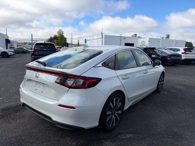 Used 2024 Platinum White Pearl Honda EX-L image 5