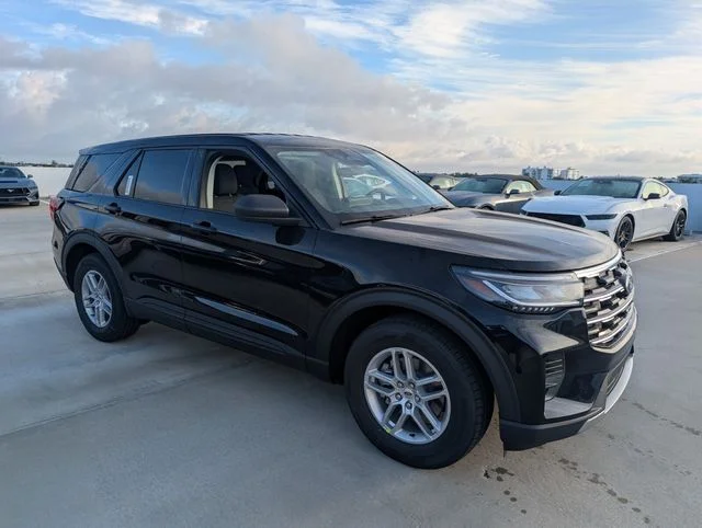 New 2026 Agate Black Metallic Ford Active image 2