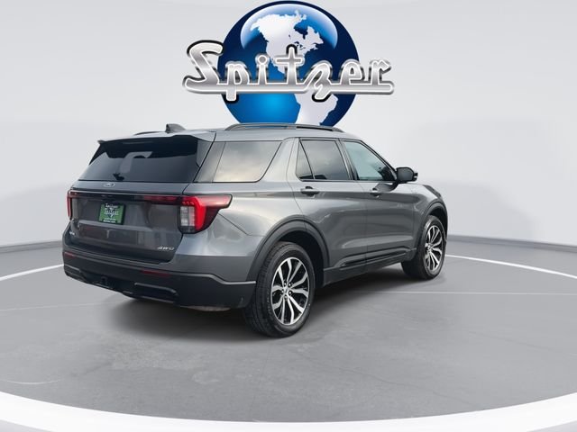 2025 Ford Explorer ST-LINE - Photo 10