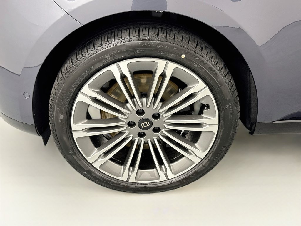 New 2027 Varesine Blue Land Rover Autobiography image 33