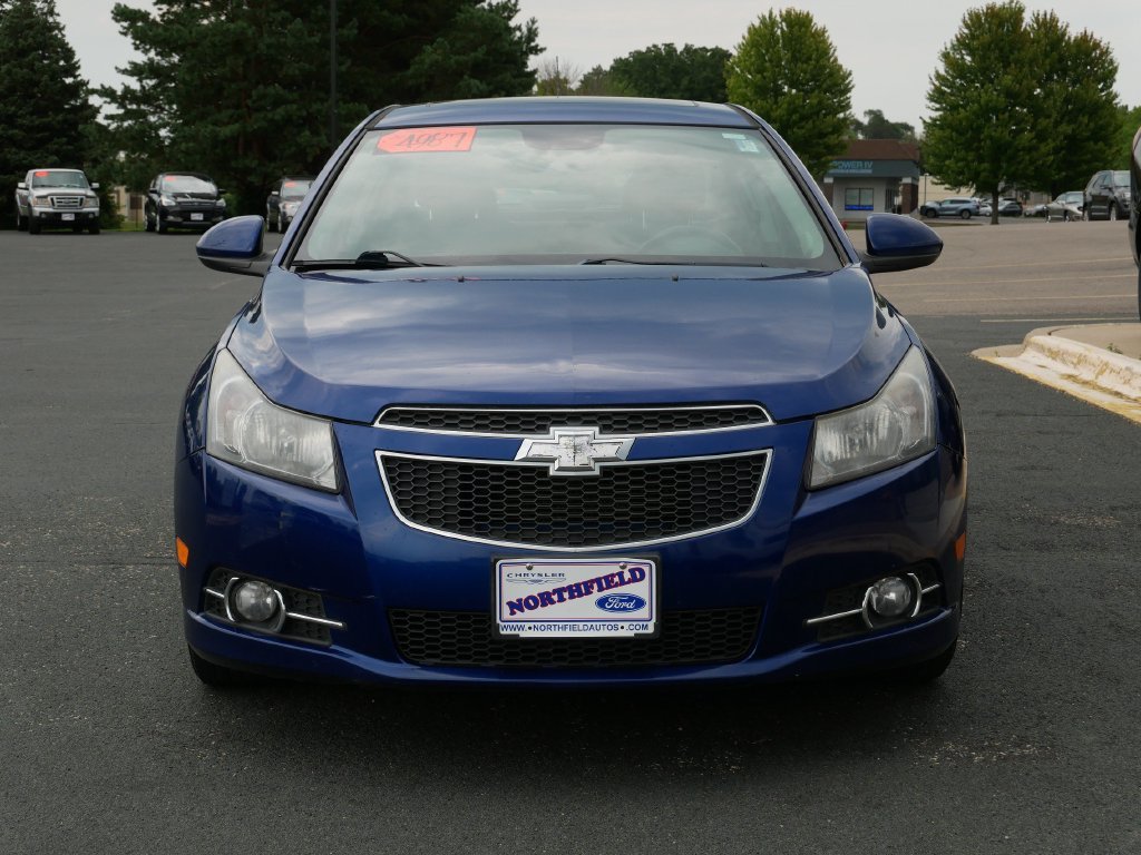 Used 2013 Blue Topaz Metallic Chevrolet 1LT image 3