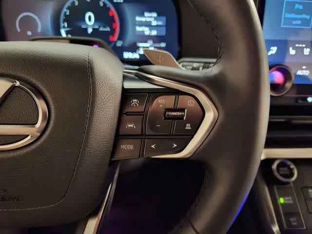 Used 2025 Nebula Gray Pearl Lexus Luxury image 27