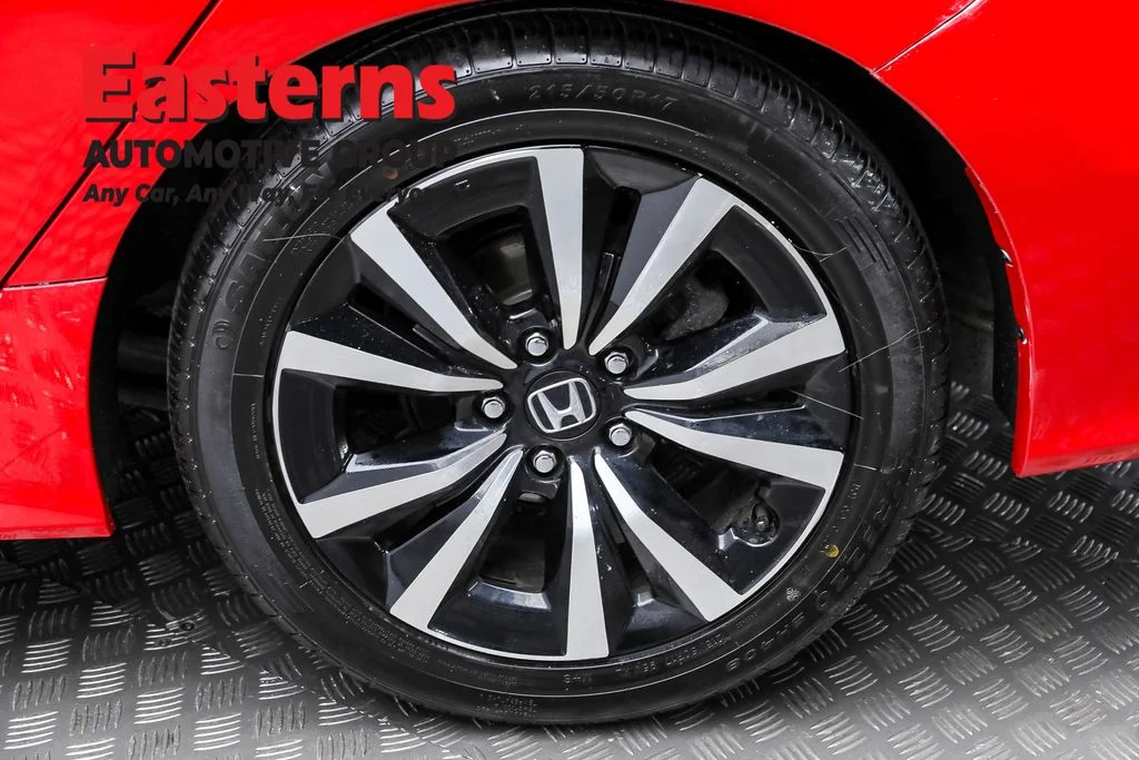 Used 2022 Red Honda EX image 8