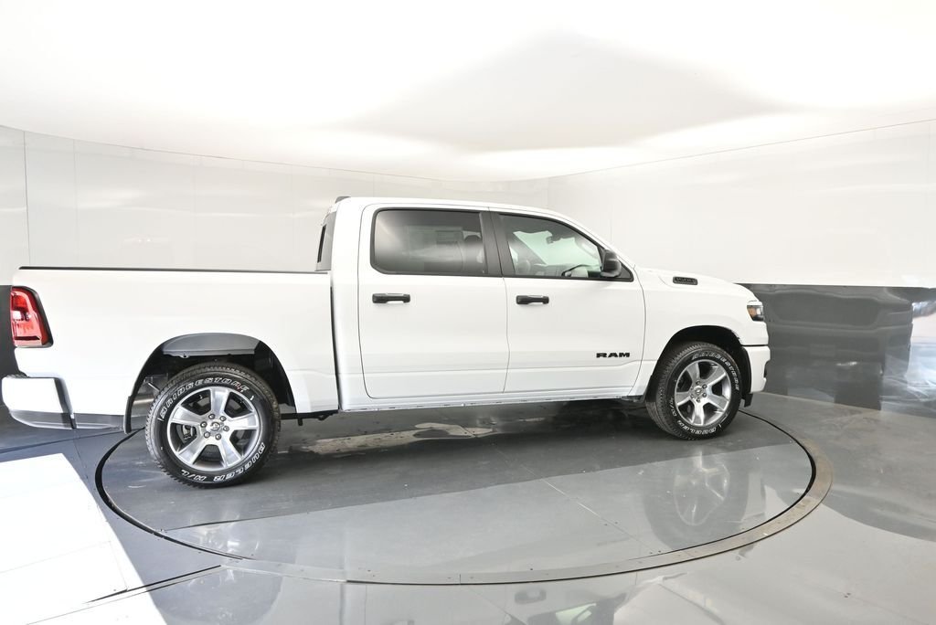 New 2026 Bright White Clearcoat RAM Express image 15