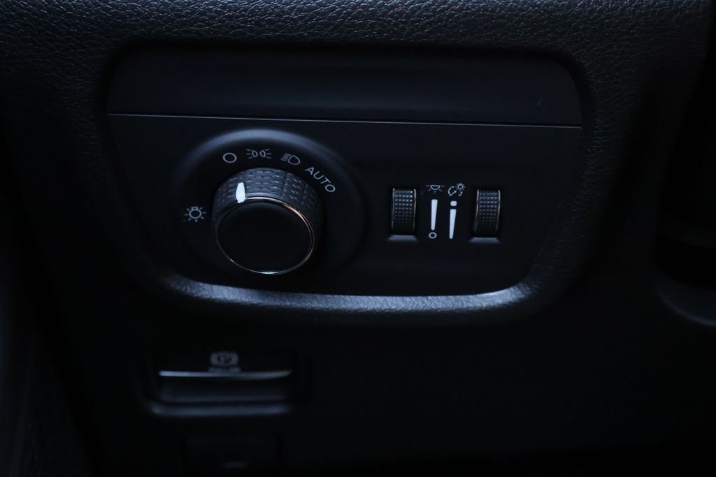 2023 Jeep Grand Cherokee Altitude - Photo 37