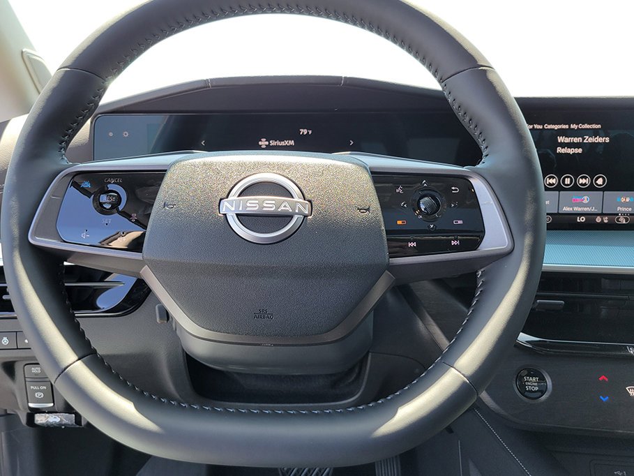 New 2026 Champagne Silver Metallic Nissan Platinum image 35