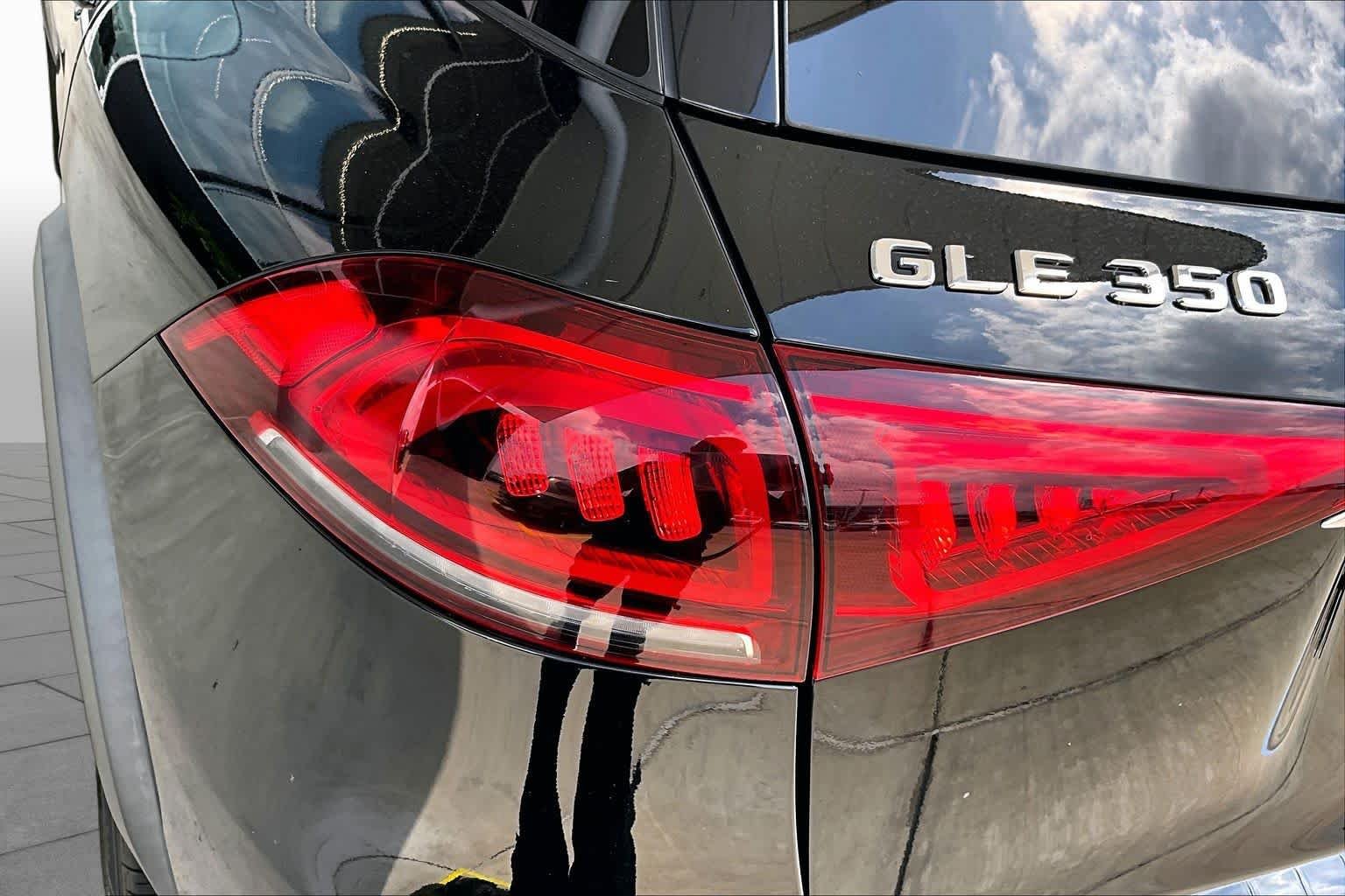 Certified Used 2023 Black Mercedes-Benz GLE 350 image 25