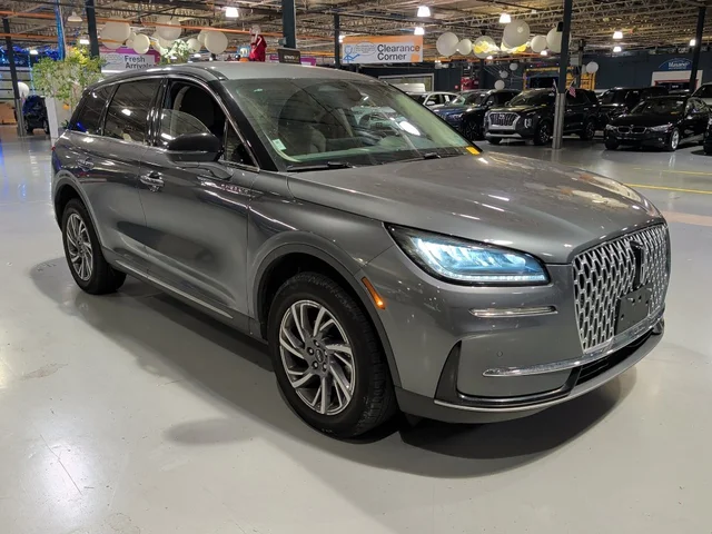 2023 Lincoln Corsair Standard