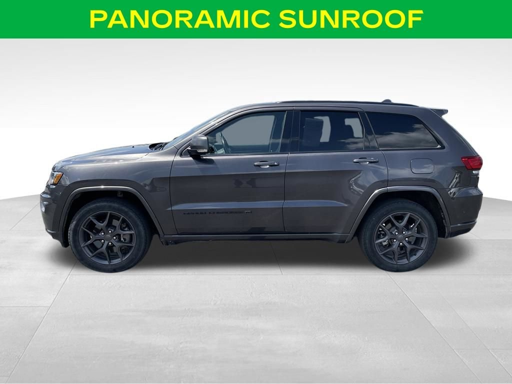 Used 2021 Granite Crystal Metallic Clearcoat Jeep Limited image 7