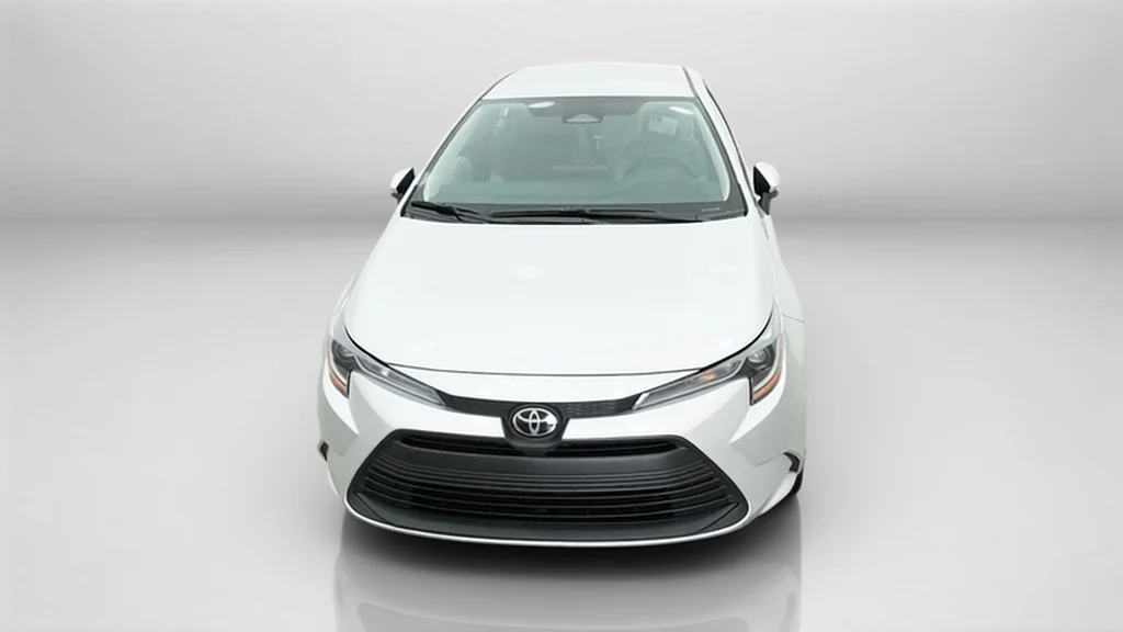 New 2027 Classic Silver Metallic Toyota LE image 29