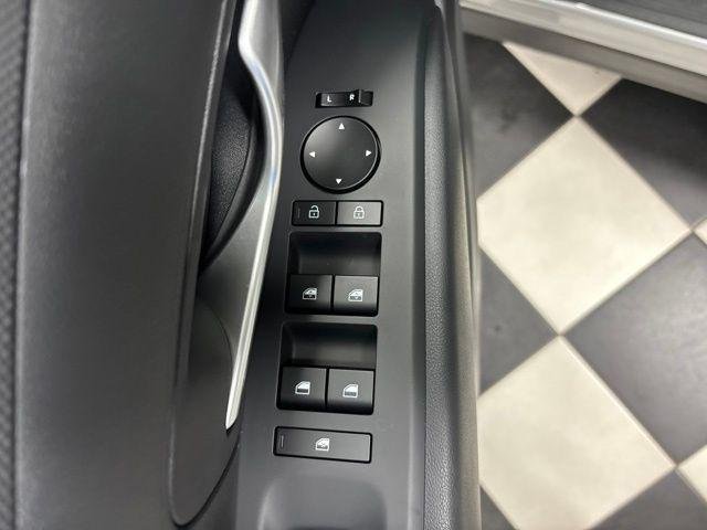 New 2026 Silver Hyundai SEL AWD image 11