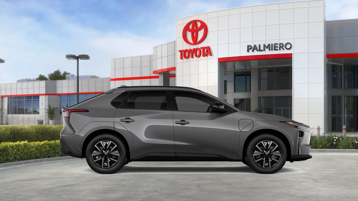 New 2026 Heavy Metal Toyota XLE image 12