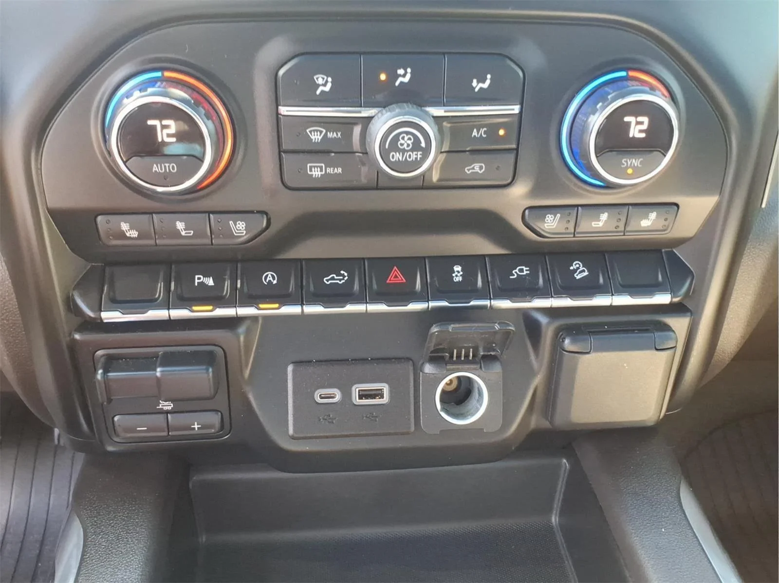 Used 2021 SUMMIT WHITE Chevrolet LTZ image 23