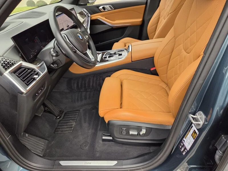 Used 2024 Blue BMW XDRIVE40I SPORTS ACTIVITY VEHICLE image 12