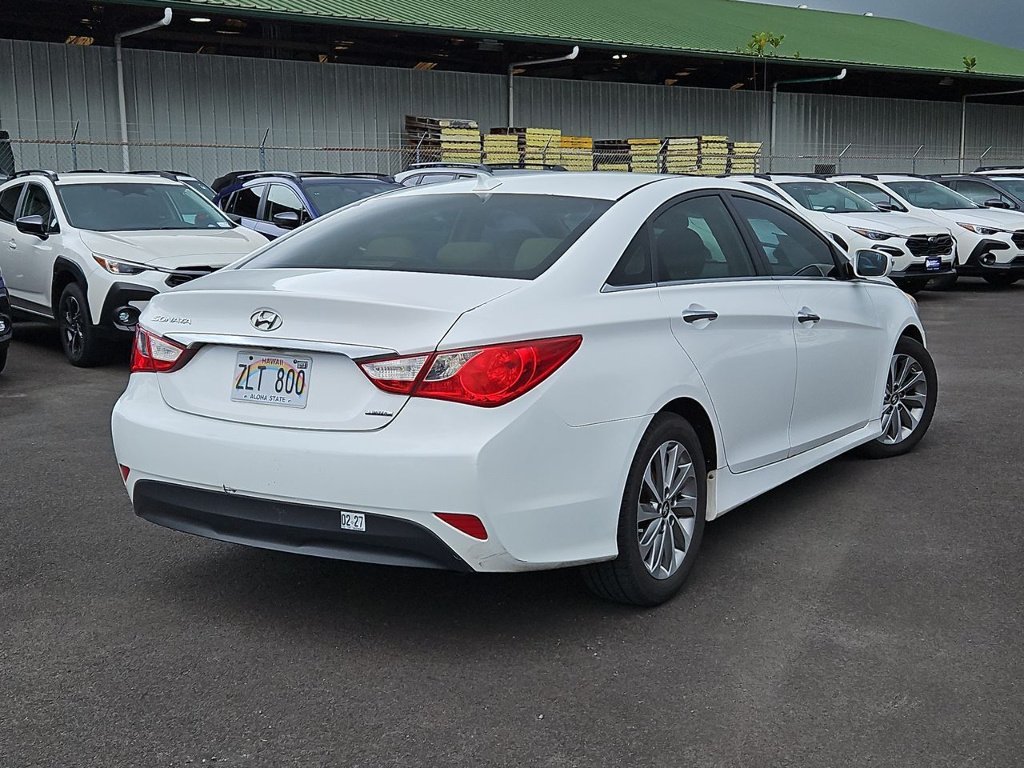 Used 2014 Pearl White Hyundai Limited image 13