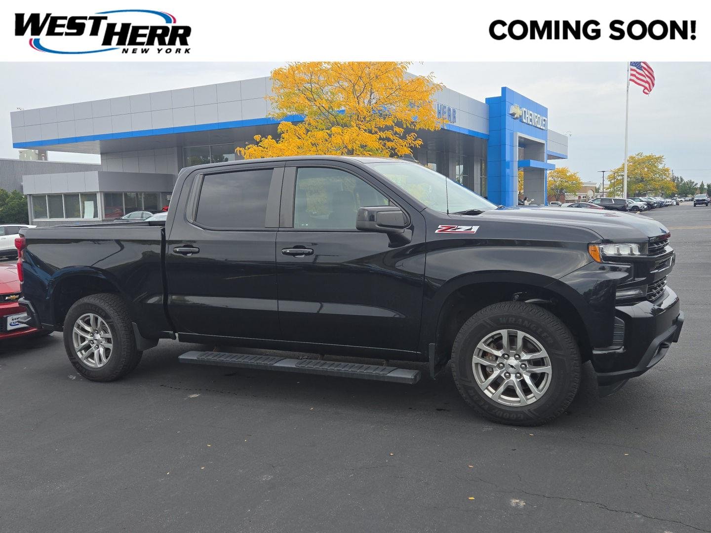 Used 2019 BLACK Chevrolet RST image 1