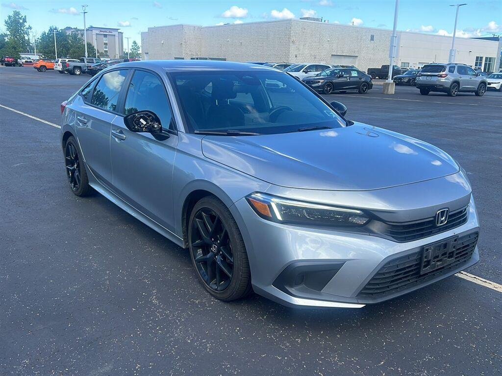 Used 2024 Lunar Silver Metallic Honda Sport image 18