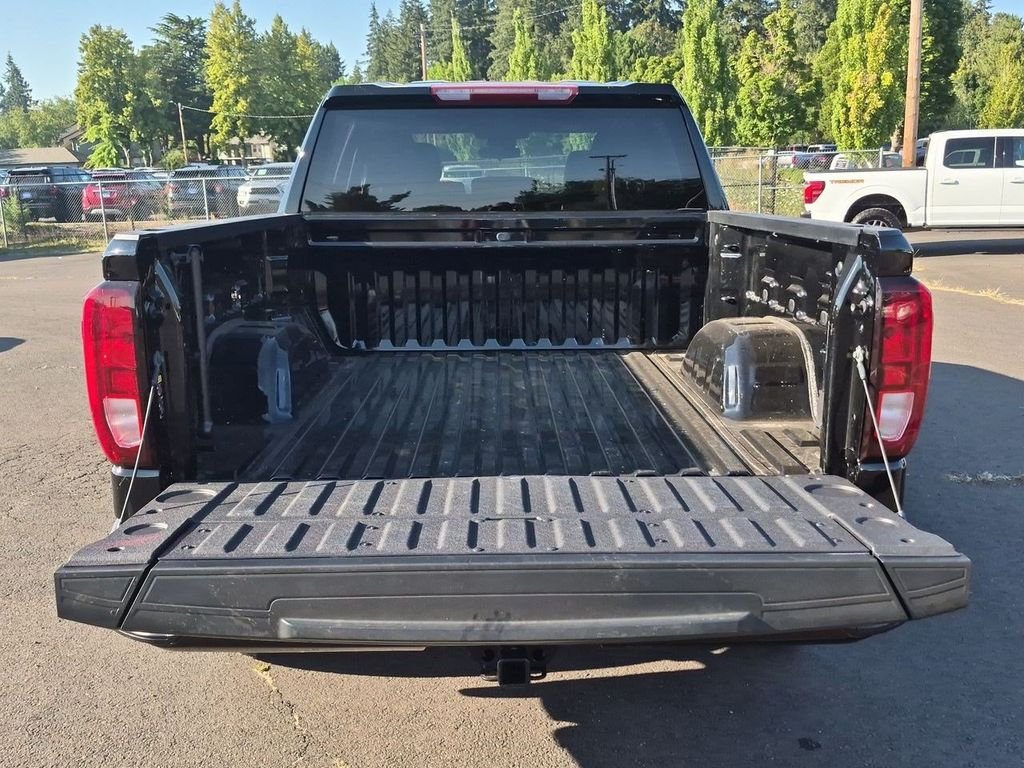 Certified Used 2023 Onyx Black GMC Elevation image 24