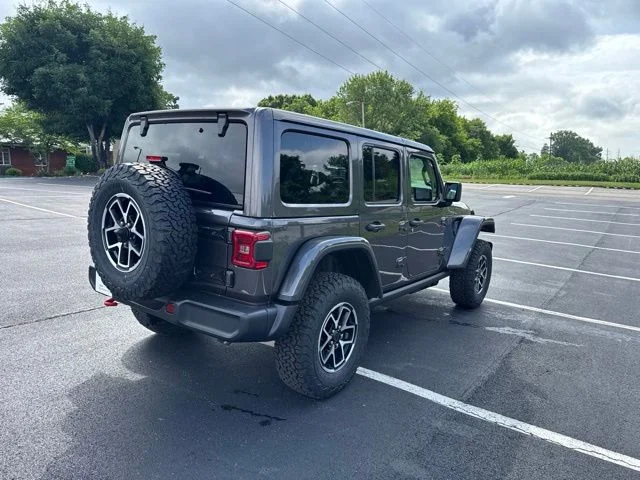 New 2026 Granite Crystal Metallic Clearcoat Jeep Rubicon image 7