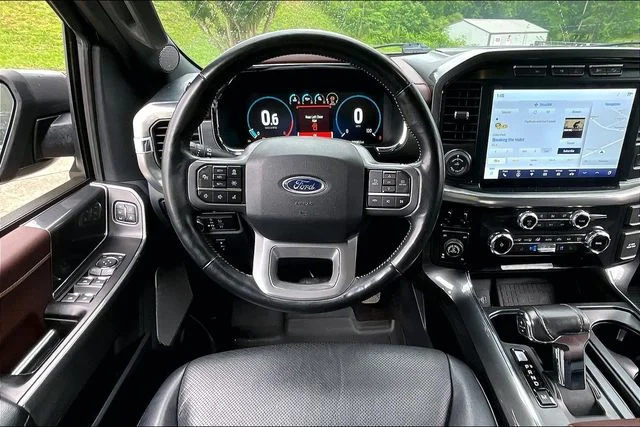 Used 2022 Gray Ford Lariat image 8