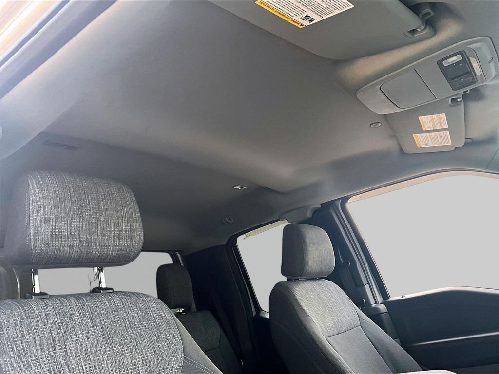 Used 2023 Silver Ford XLT image 31