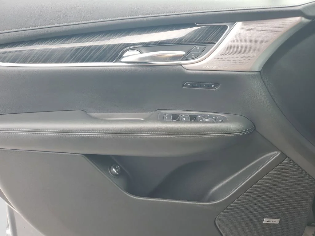 Used 2020 SATIN STEEL METALLIC Cadillac AWD Premium Luxury image 20