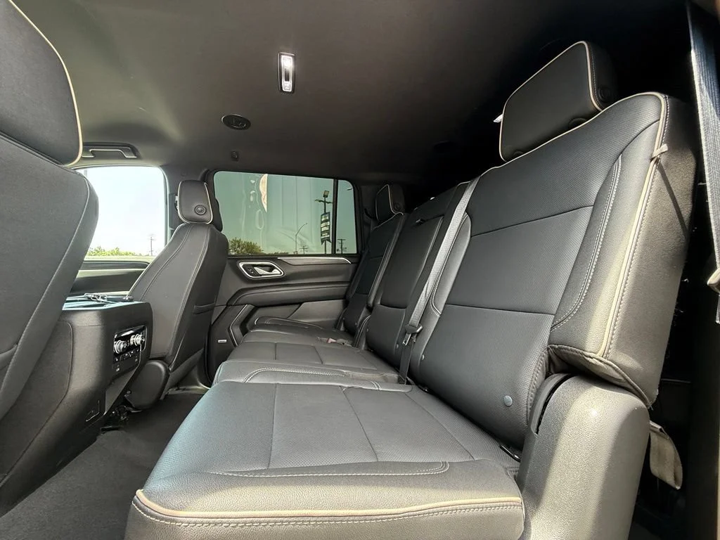 Used 2023 Onyx Black GMC SLT image 38