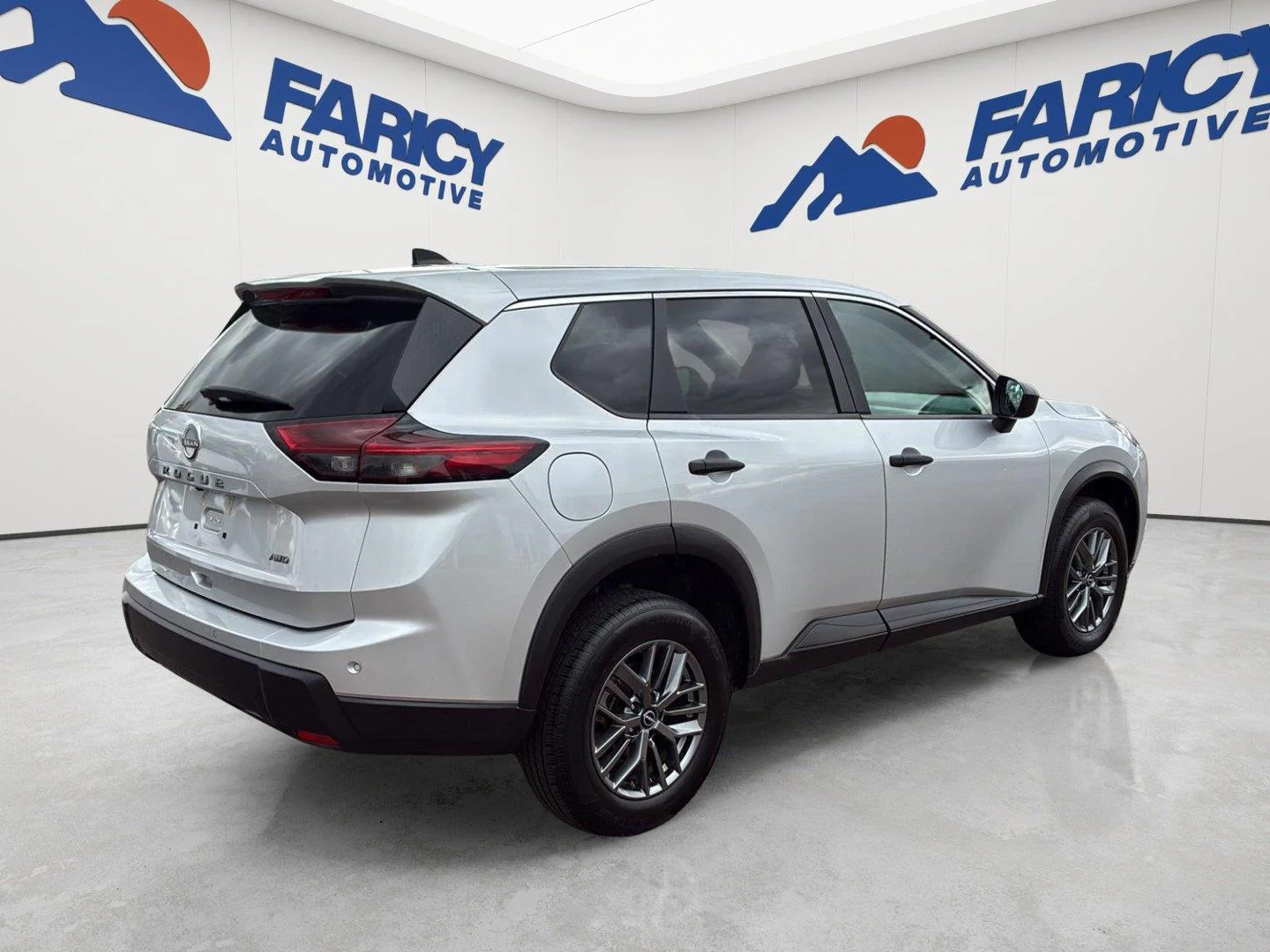 Used 2024 Brilliant Silver Metallic Nissan S image 6