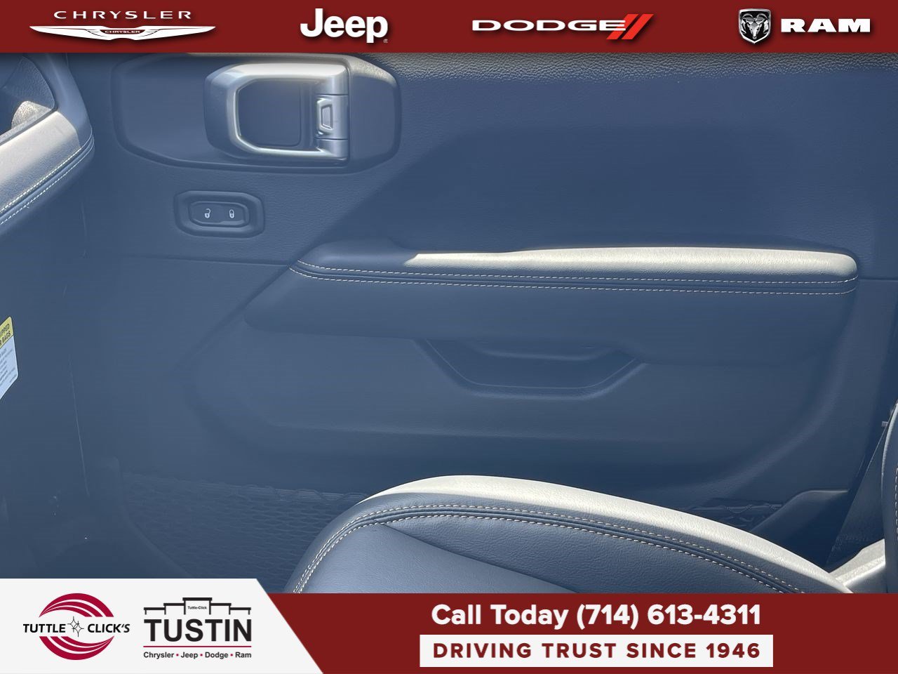 New 2026 Black Clear-Coat Exterior Paint Jeep Sahara image 21