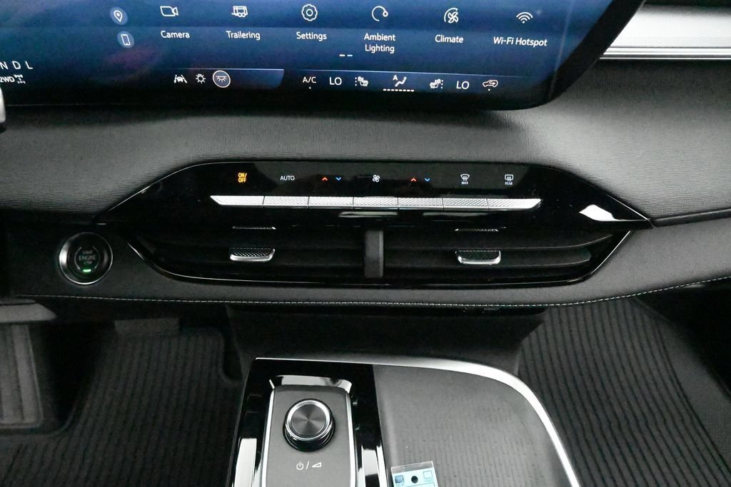 2026 Buick Enclave Sport Touring - Photo 17