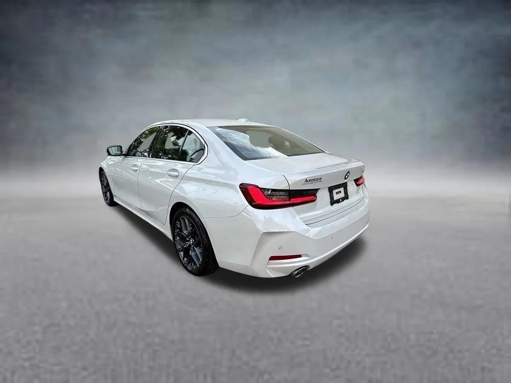 Used 2025 White BMW 330i image 5