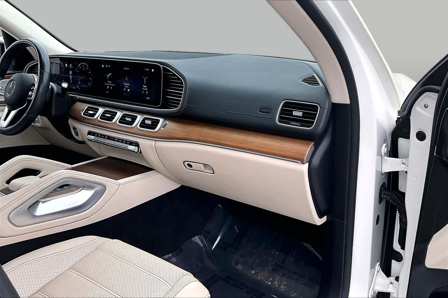 Used 2022 MANUFAKTUR Diamond White Bright Mercedes-Benz GLS 450 image 19