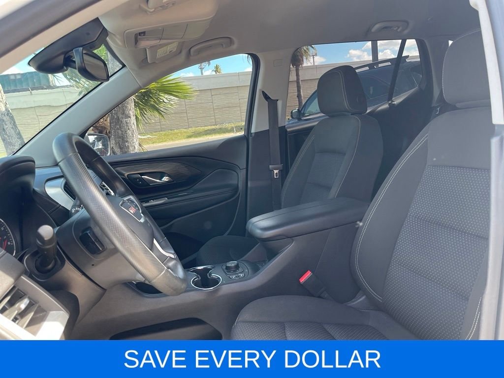 Used 2024 White GMC SLE image 14